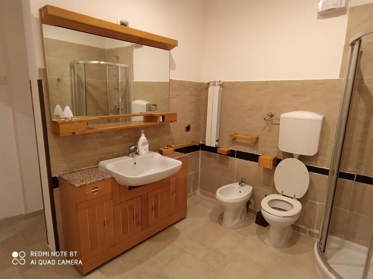 Hotel Bollicine Bari Zewnętrze zdjęcie